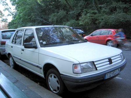 PEUGEOT